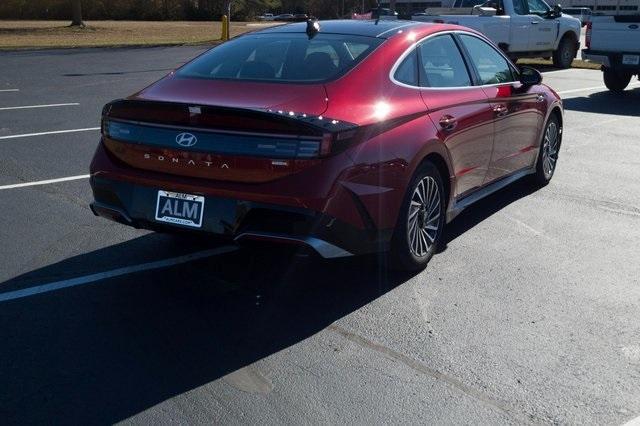 new 2025 Hyundai Sonata Hybrid car, priced at $39,310