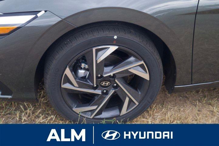 new 2025 Hyundai Elantra car, priced at $24,910