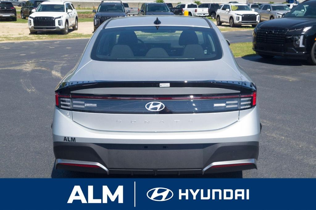 new 2025 Hyundai Sonata car, priced at $28,778