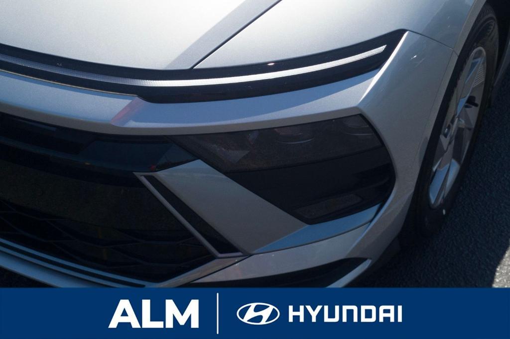 new 2025 Hyundai Sonata car, priced at $28,778