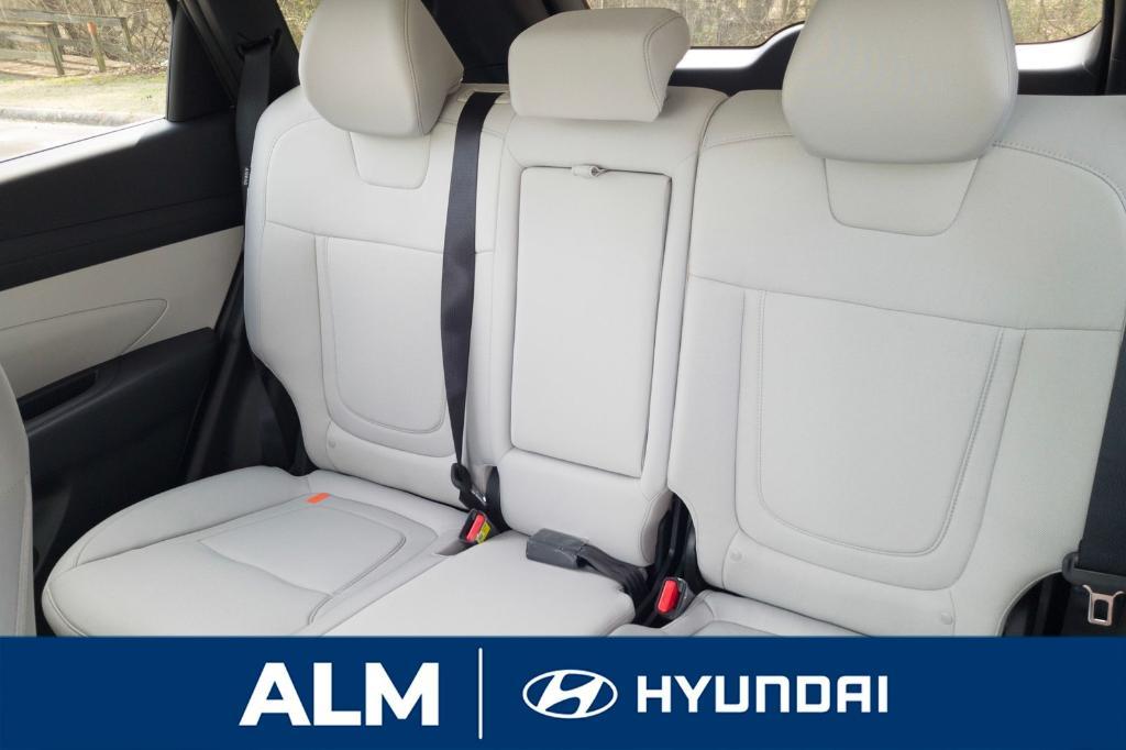 new 2025 Hyundai Tucson car, priced at $33,175