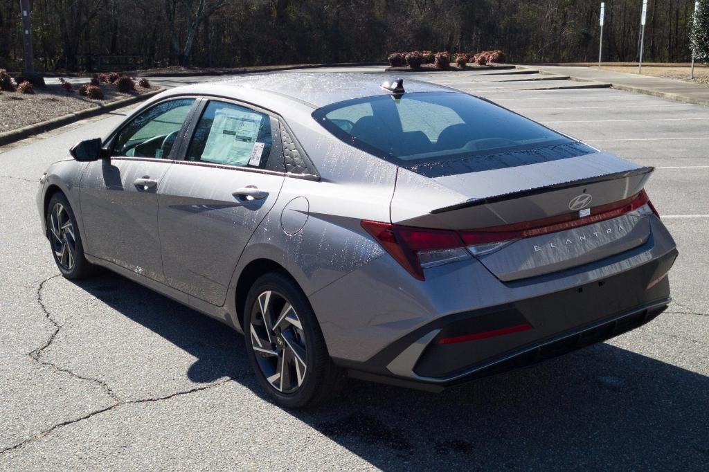 new 2025 Hyundai Elantra car, priced at $24,390