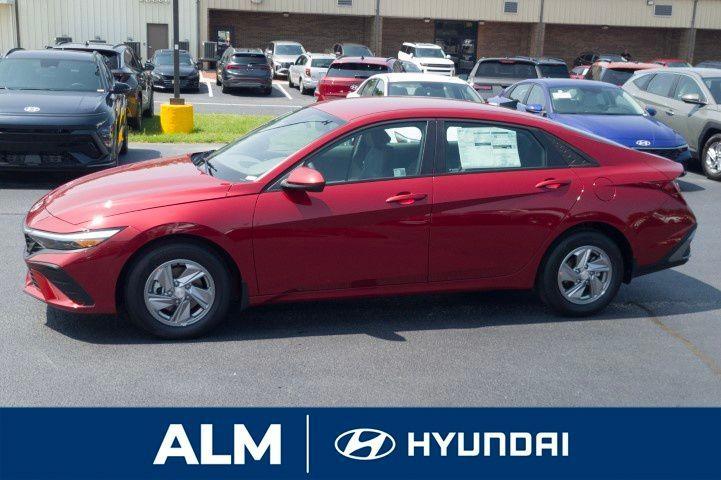 new 2025 Hyundai Elantra car, priced at $24,540