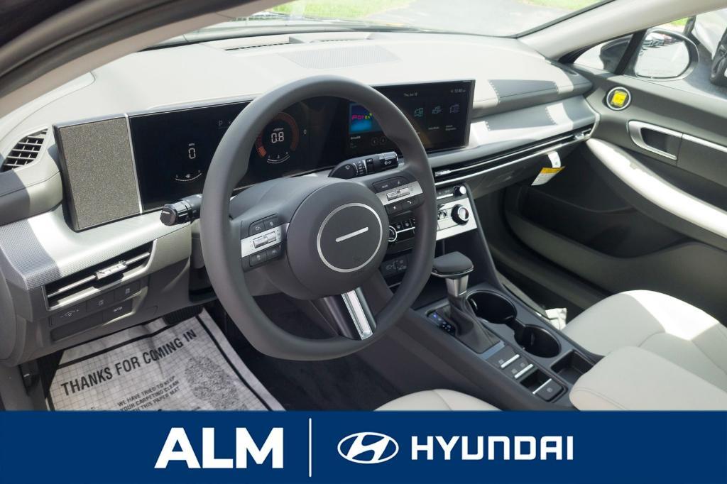 new 2025 Hyundai Sonata car, priced at $28,760