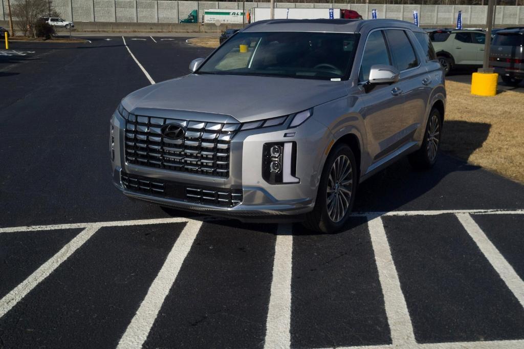 new 2025 Hyundai Palisade car, priced at $52,645