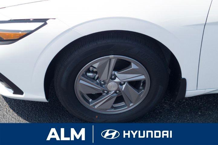 new 2025 Hyundai Elantra car, priced at $24,480