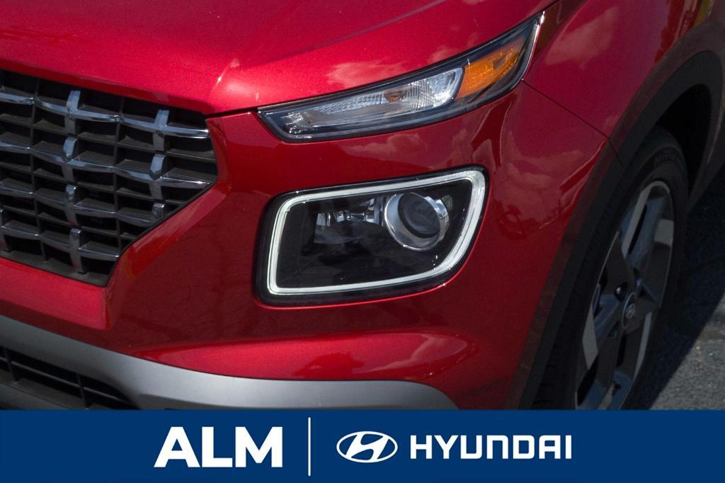 new 2025 Hyundai Venue car, priced at $26,140
