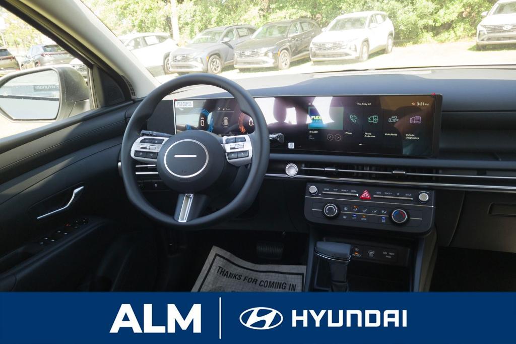 new 2025 Hyundai Tucson car, priced at $31,320