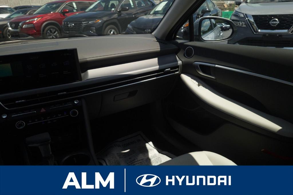 new 2025 Hyundai Sonata car, priced at $28,730