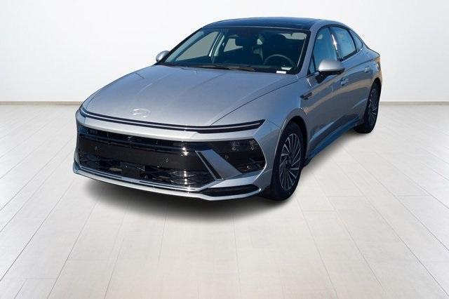 new 2025 Hyundai Sonata Hybrid car, priced at $38,840