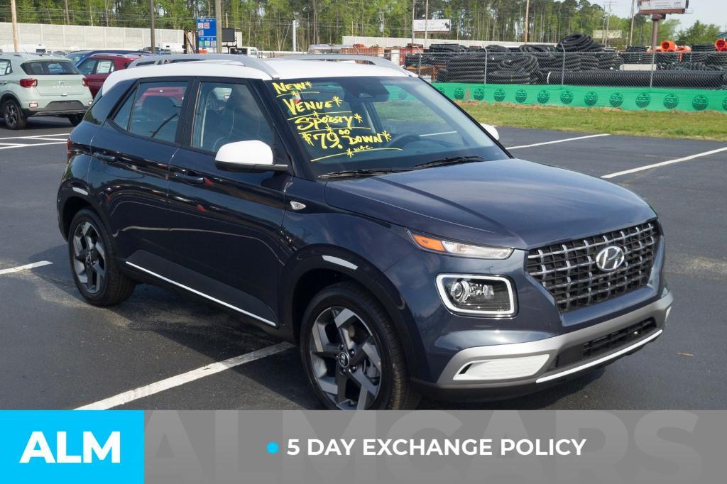 used 2025 Hyundai Venue car, priced at $21,420