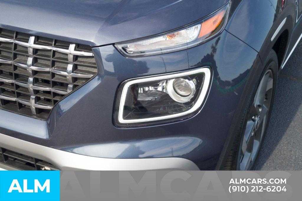 used 2025 Hyundai Venue car, priced at $21,420