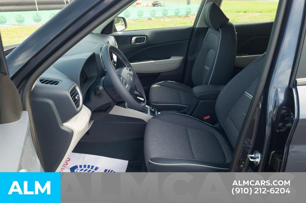 used 2025 Hyundai Venue car, priced at $21,420