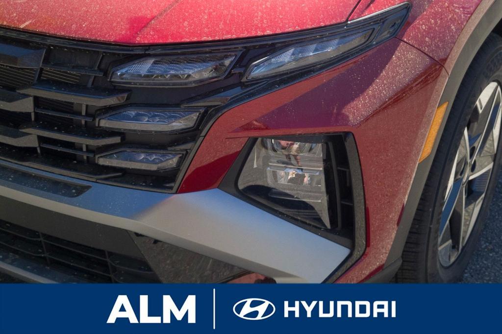 new 2025 Hyundai Tucson car, priced at $32,940