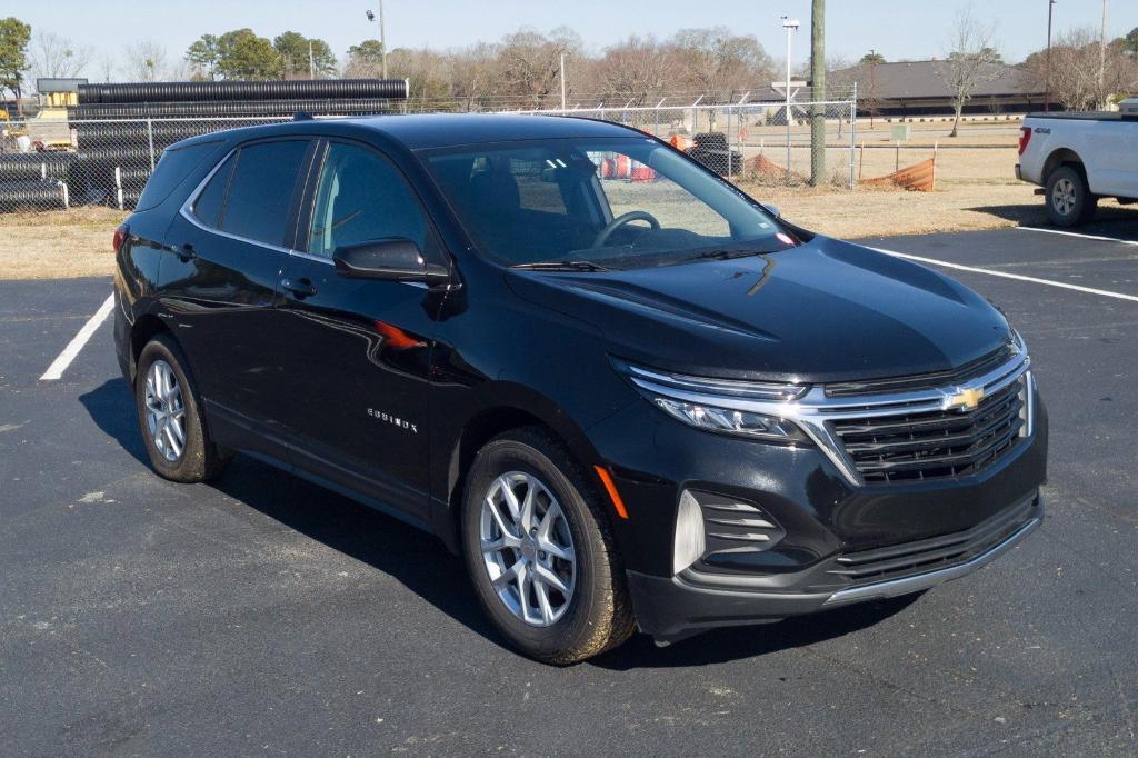 used 2023 Chevrolet Equinox car, priced at $19,720