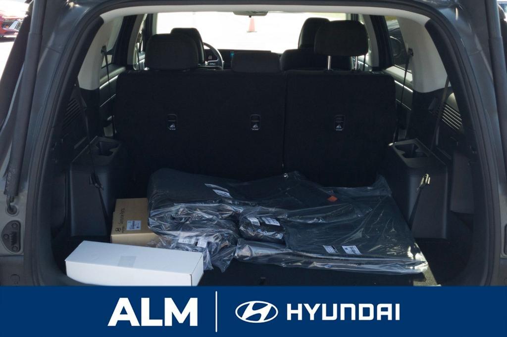 new 2026 Hyundai SANTA FE HEV car, priced at $38,670