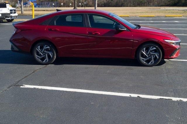 new 2025 Hyundai Elantra car, priced at $24,860