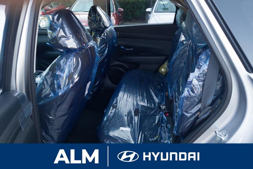 new 2025 Hyundai TUCSON Hybrid car, priced at $39,090