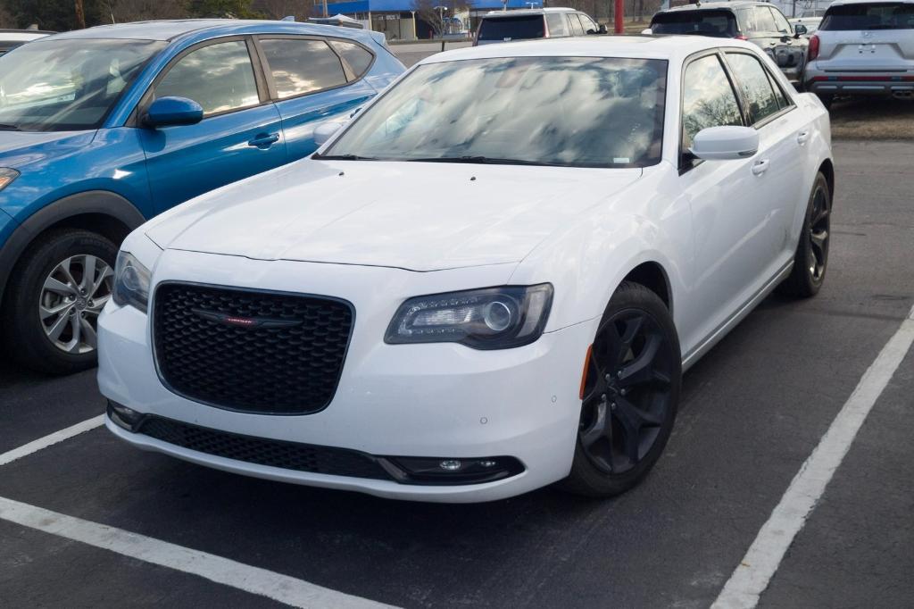 used 2022 Chrysler 300 car, priced at $24,420