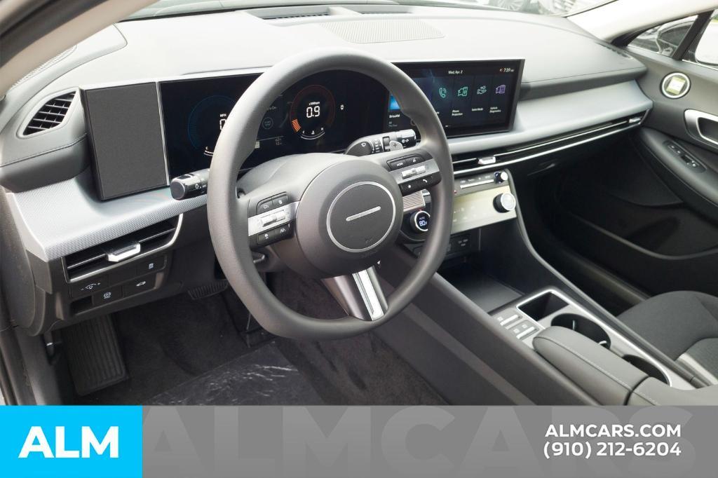 used 2025 Hyundai Sonata car, priced at $25,920