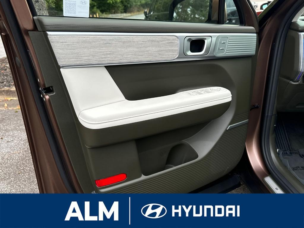 new 2025 Hyundai SANTA FE HEV car, priced at $50,130