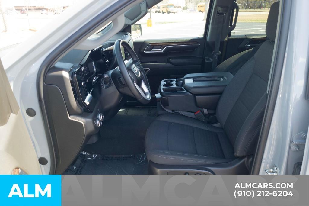 used 2024 GMC Sierra 1500 car, priced at $33,920