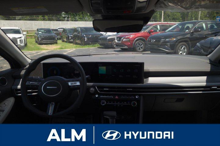 new 2025 Hyundai Sonata car, priced at $28,725