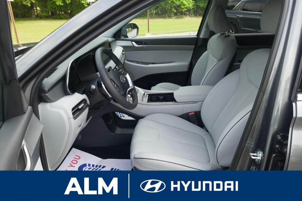 new 2025 Hyundai Palisade car, priced at $42,410