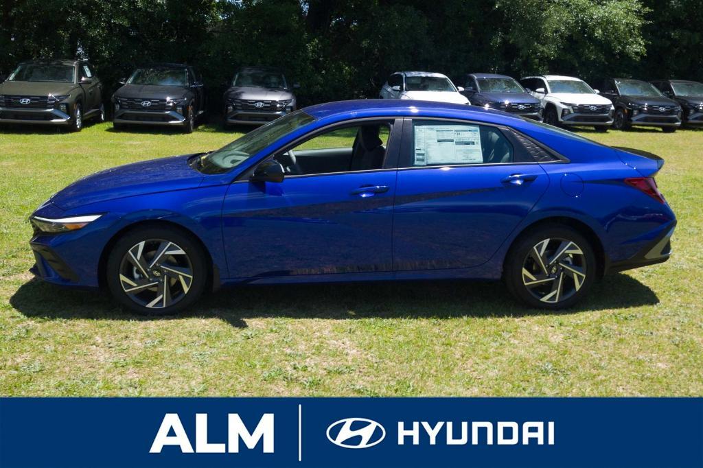 new 2025 Hyundai Elantra car, priced at $25,010