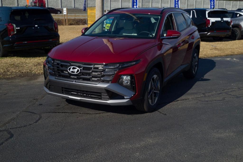 new 2025 Hyundai Tucson car, priced at $35,020