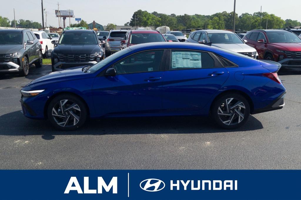 new 2025 Hyundai Elantra car, priced at $25,040