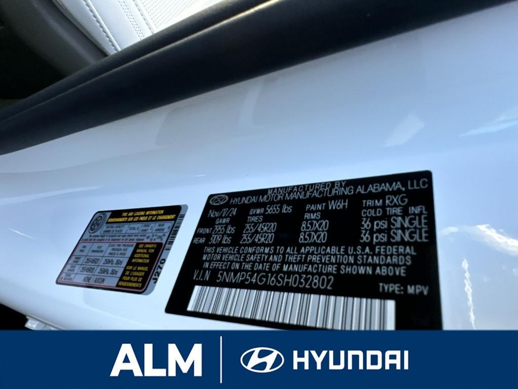 new 2025 Hyundai SANTA FE HEV car, priced at $49,940