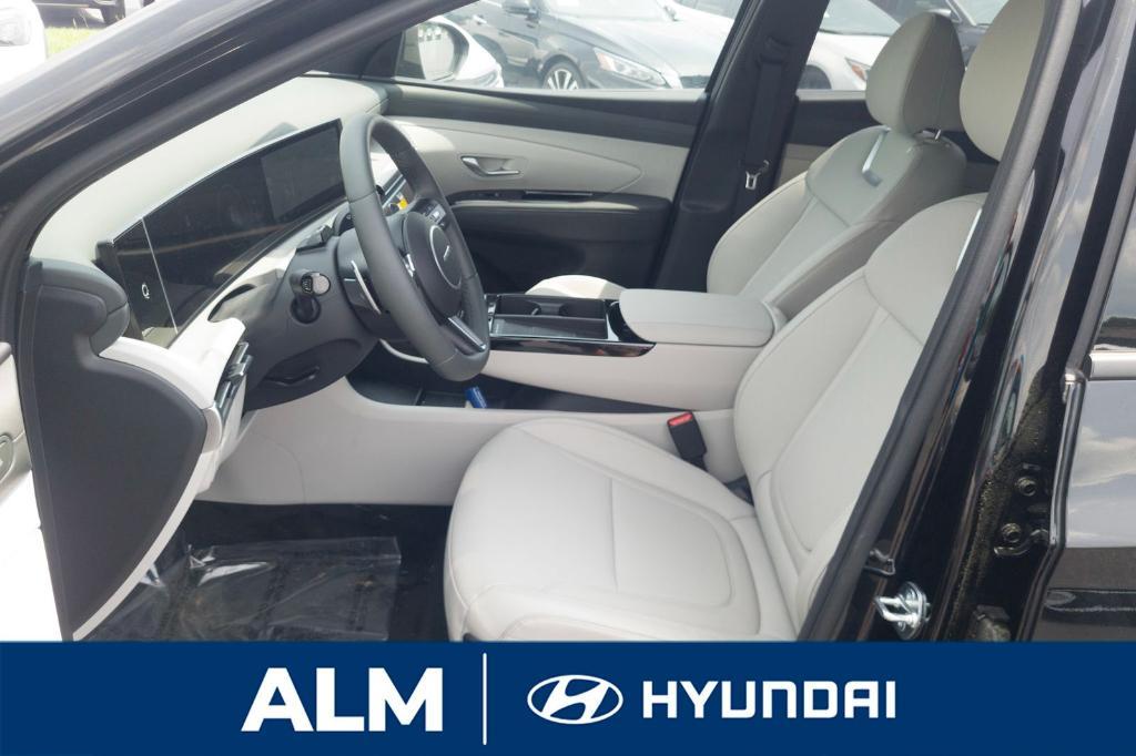 new 2025 Hyundai TUCSON Hybrid car, priced at $43,245