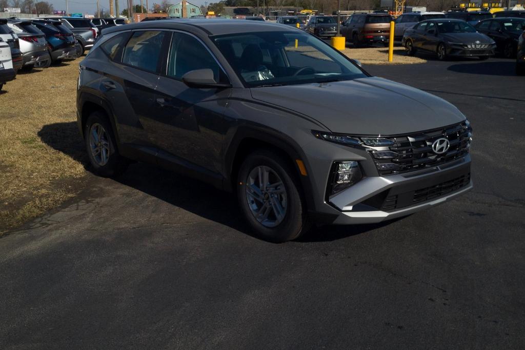 new 2025 Hyundai Tucson car, priced at $30,240