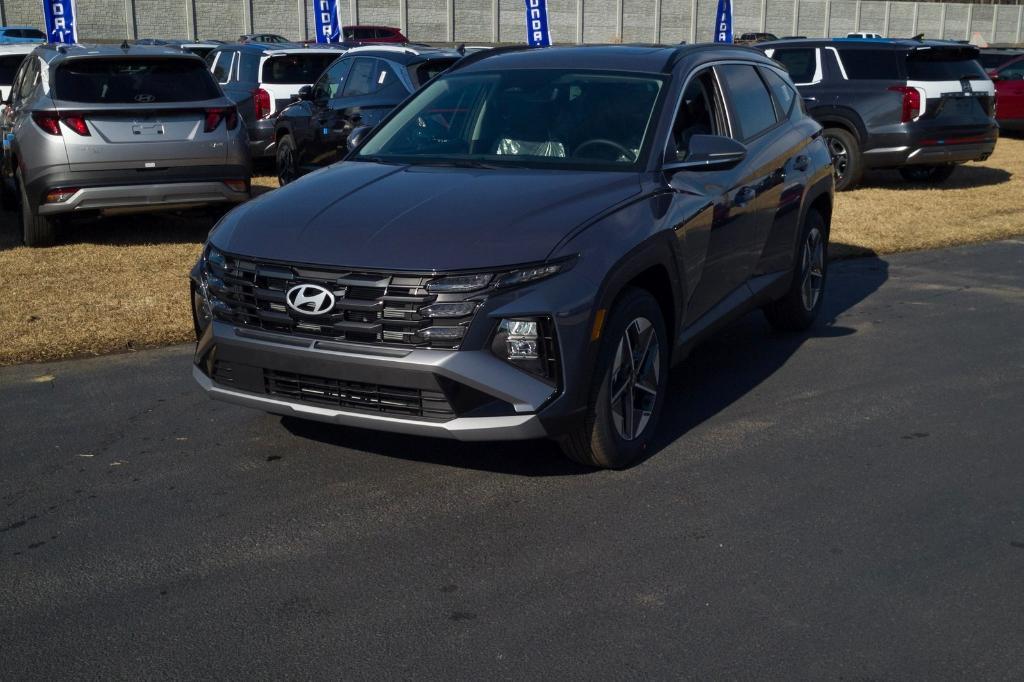 new 2025 Hyundai Tucson car, priced at $34,550