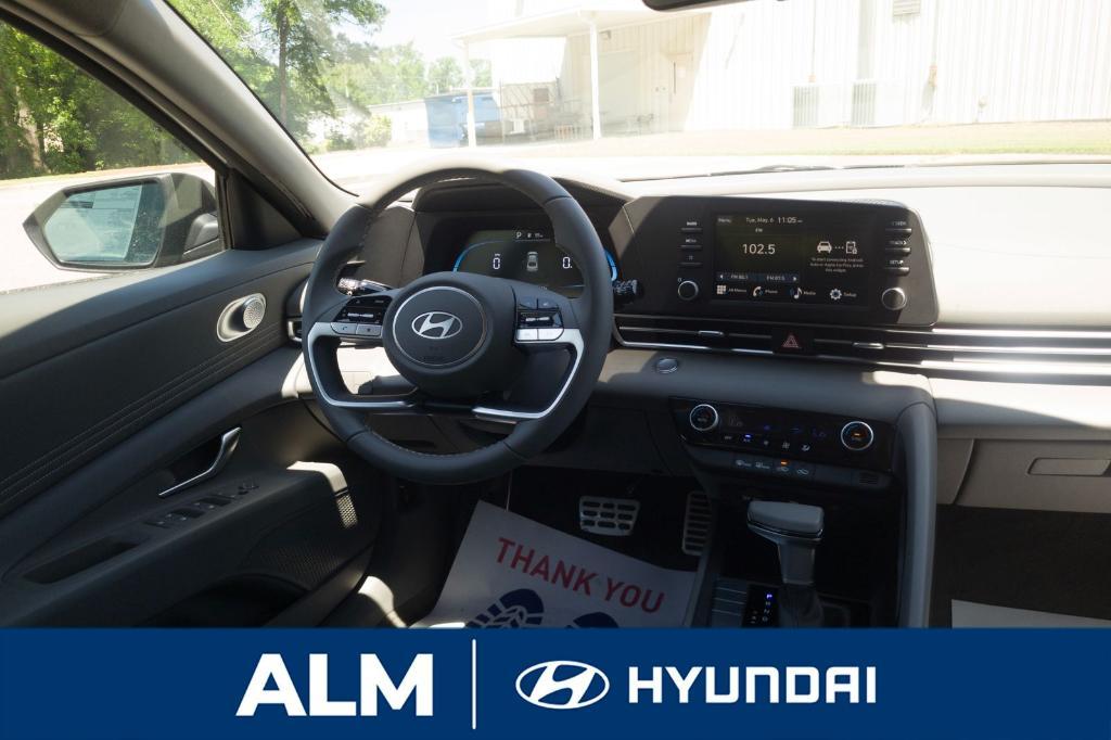 new 2025 Hyundai Elantra car, priced at $24,885