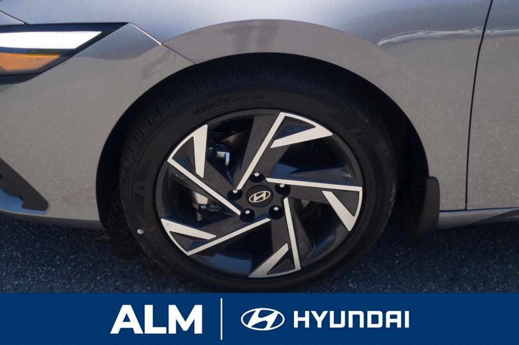 new 2025 Hyundai Elantra car, priced at $24,885