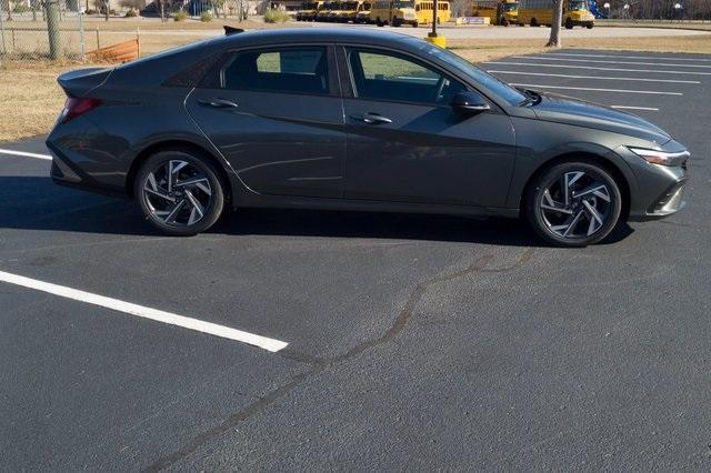 new 2025 Hyundai Elantra car, priced at $24,390