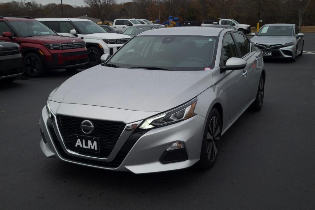 used 2022 Nissan Altima car, priced at $18,420