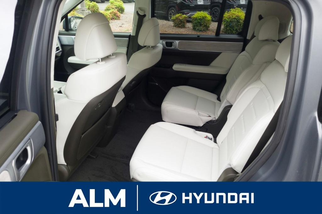 new 2025 Hyundai SANTA FE HEV car, priced at $52,864