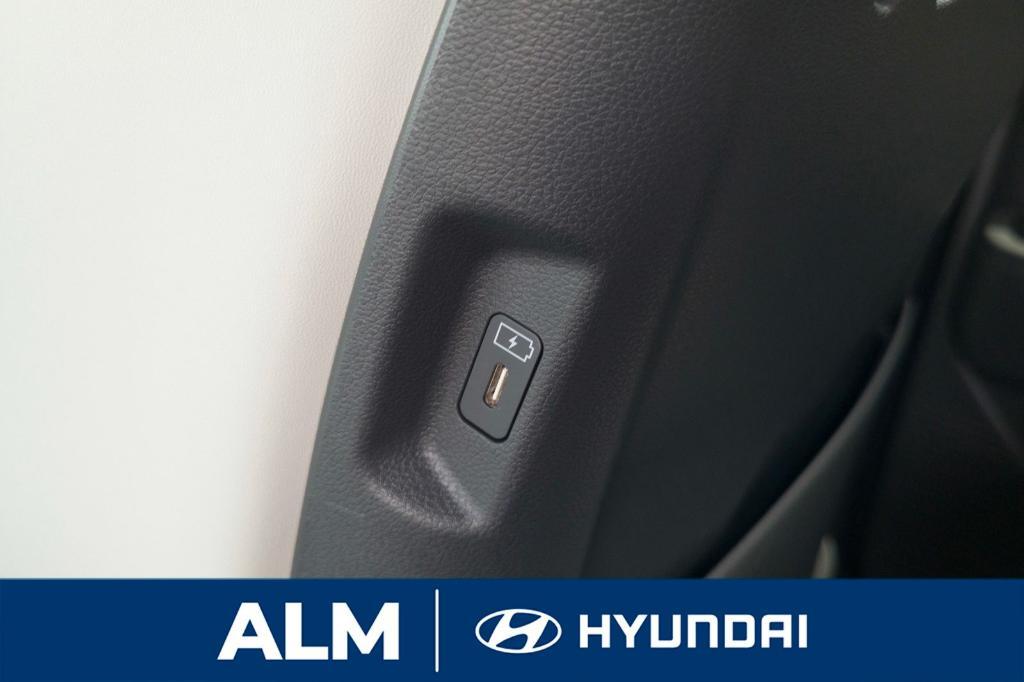 new 2025 Hyundai SANTA FE HEV car, priced at $42,379