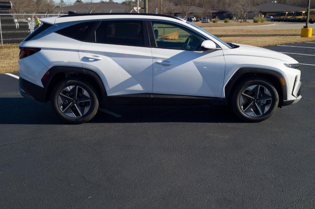 new 2025 Hyundai Tucson car, priced at $32,570