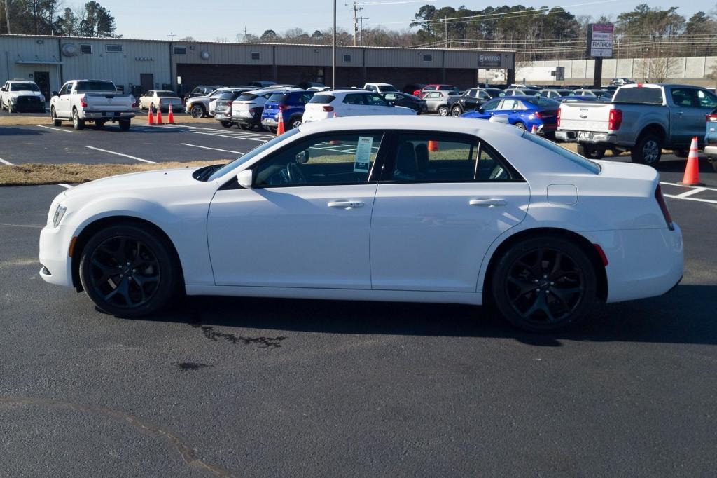 used 2021 Chrysler 300 car, priced at $21,920