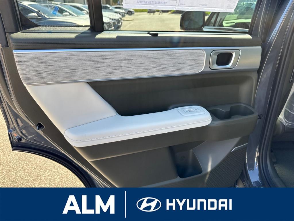 new 2025 Hyundai SANTA FE HEV car, priced at $50,249