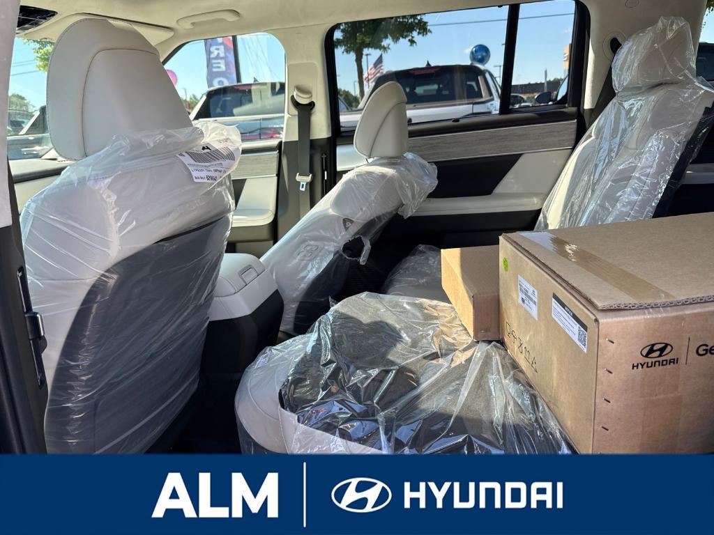 new 2025 Hyundai SANTA FE HEV car, priced at $50,249