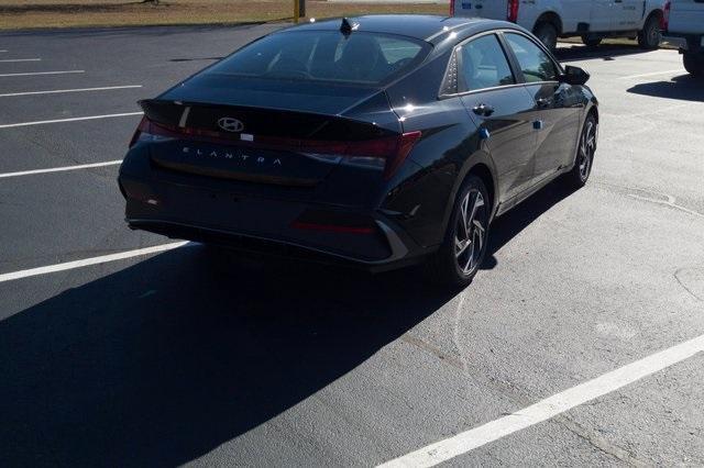 new 2025 Hyundai Elantra car, priced at $24,390