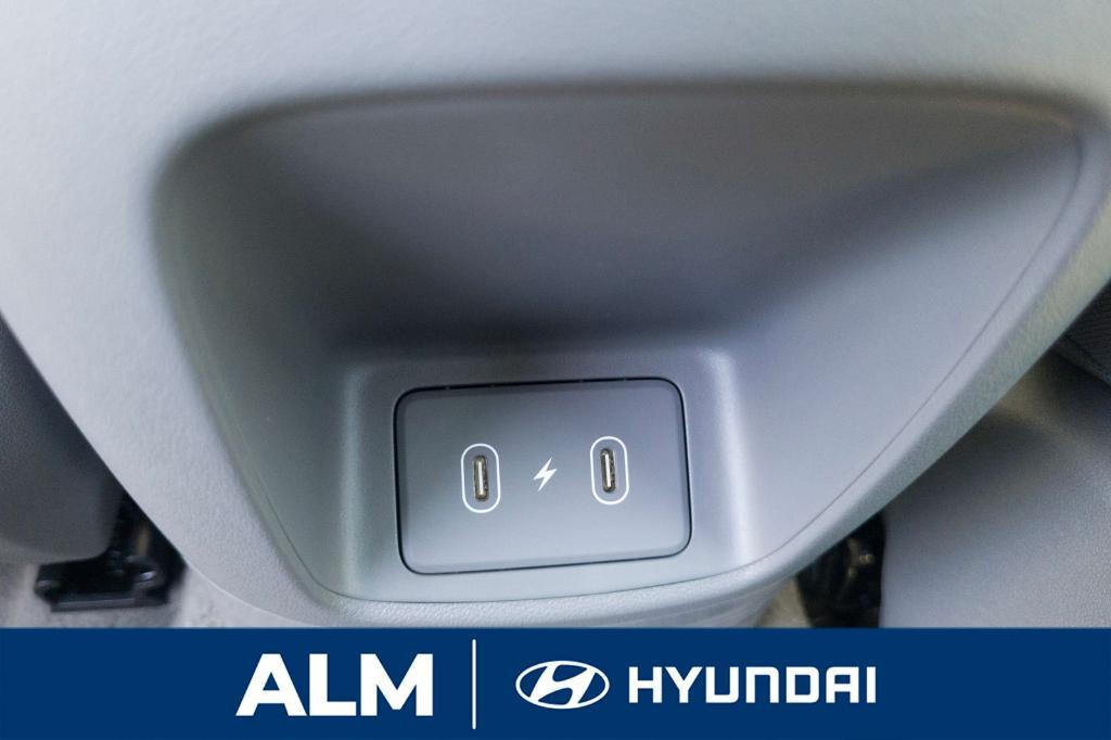 new 2025 Hyundai Elantra car, priced at $25,000