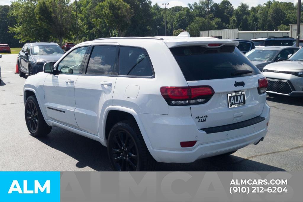 used 2022 Jeep Grand Cherokee WK car, priced at $28,920