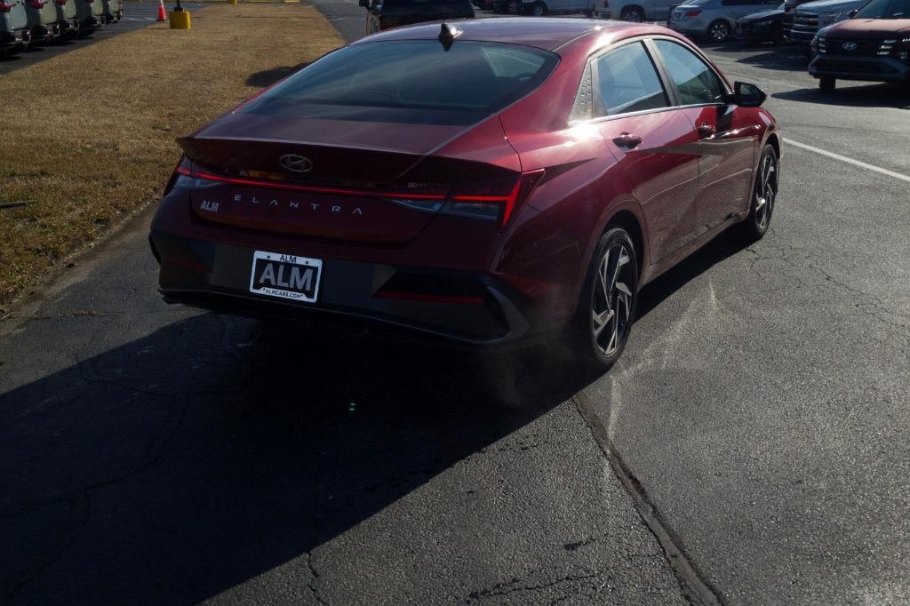 new 2024 Hyundai Elantra car, priced at $27,040