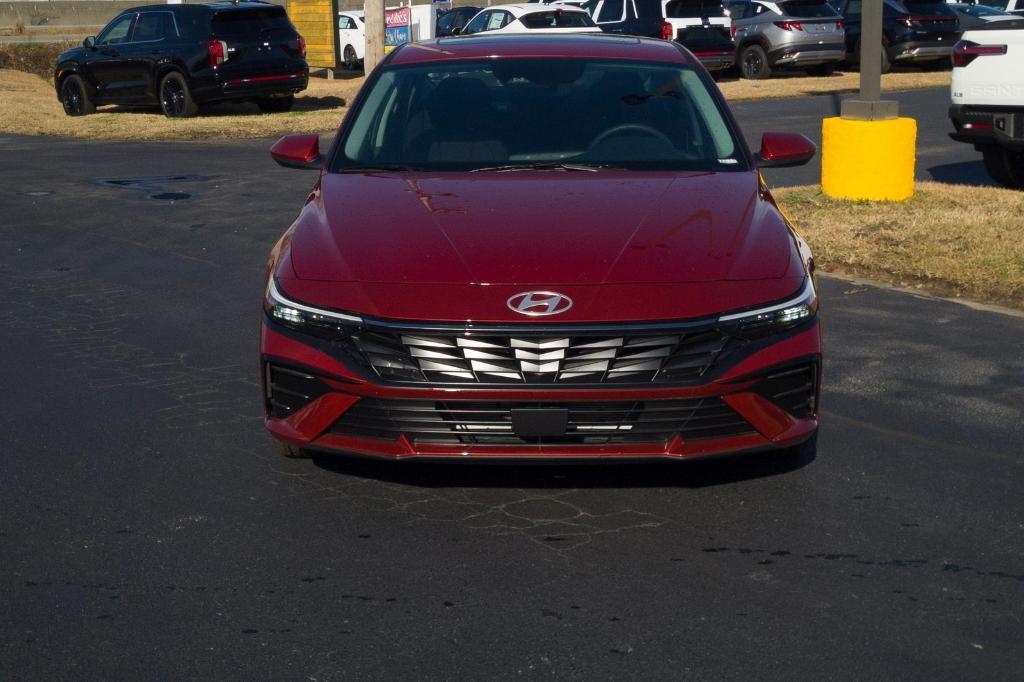 new 2024 Hyundai Elantra car, priced at $27,040